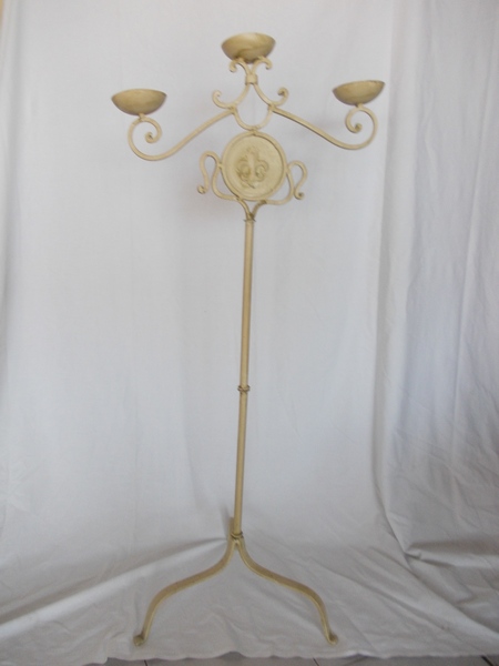 21045 CANDELABRO FERRO BATTUTO CM 50X25X115 H